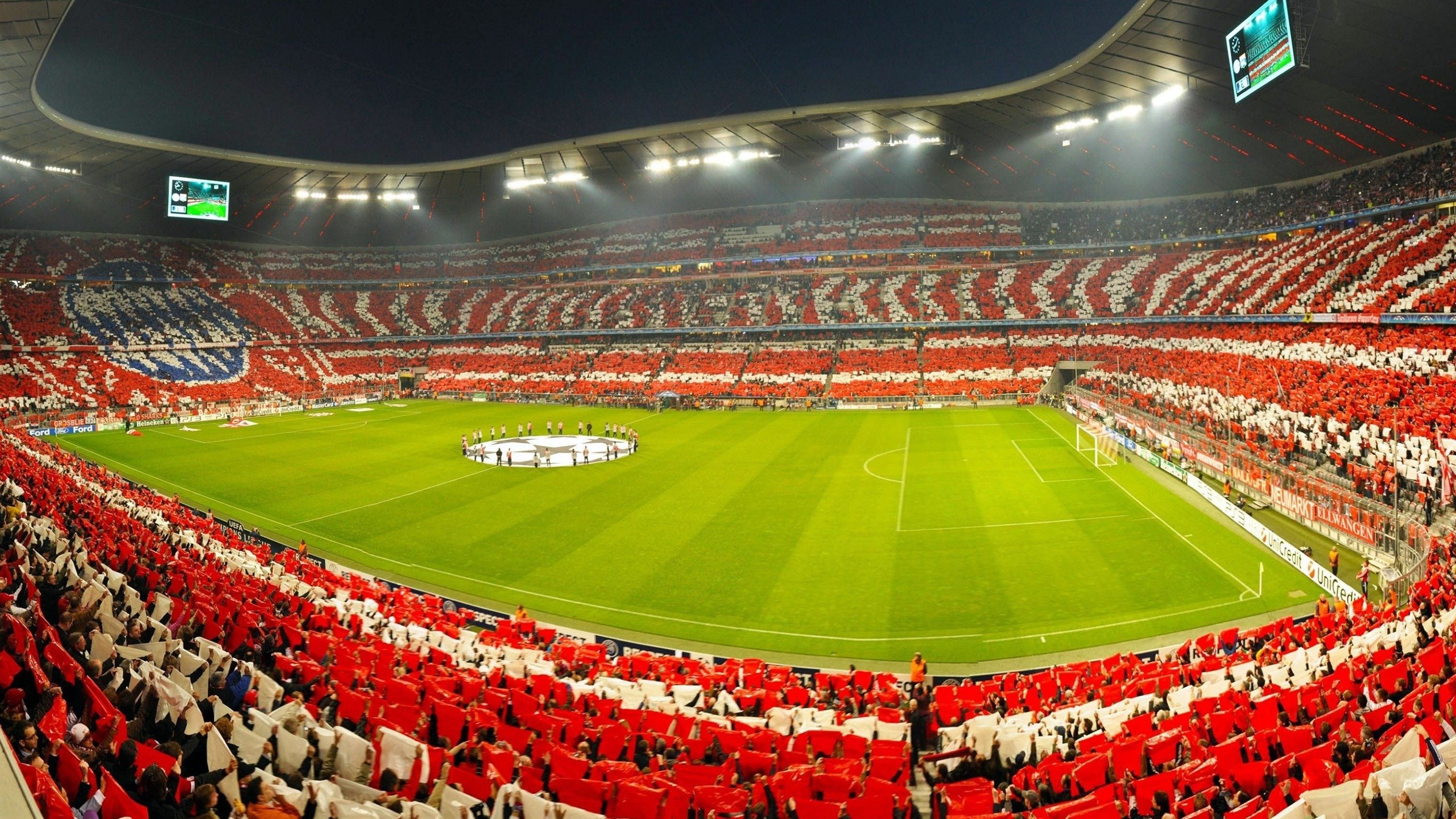 巴黎大师赛战况：迈阿密热火防线稳固，曼联进攻受阻，浓眉成最佳